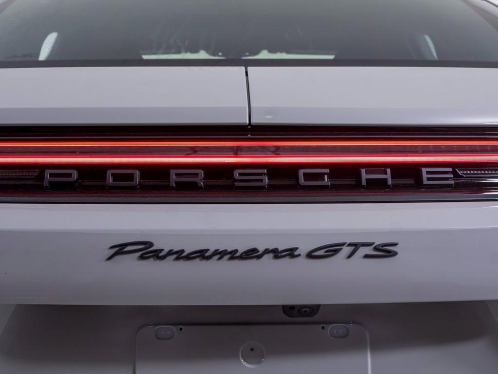 new 2026 Porsche Panamera car, priced at $199,660