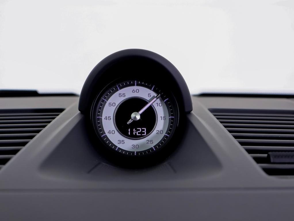 used 2021 Porsche 911 car, priced at $226,900