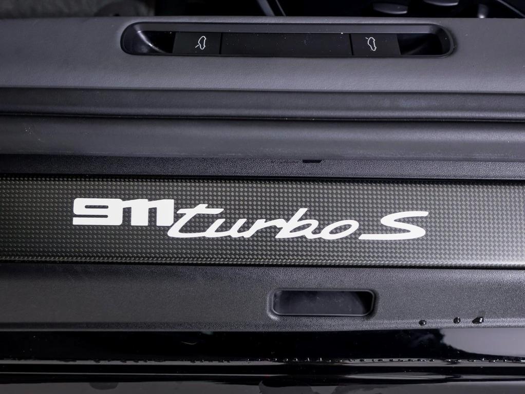 used 2021 Porsche 911 car, priced at $226,900