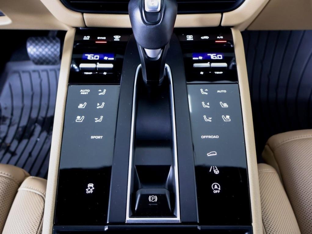 used 2023 Porsche Macan car, priced at $44,900