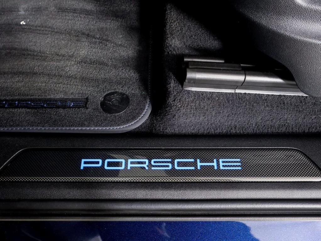 new 2025 Porsche Cayenne car, priced at $234,905