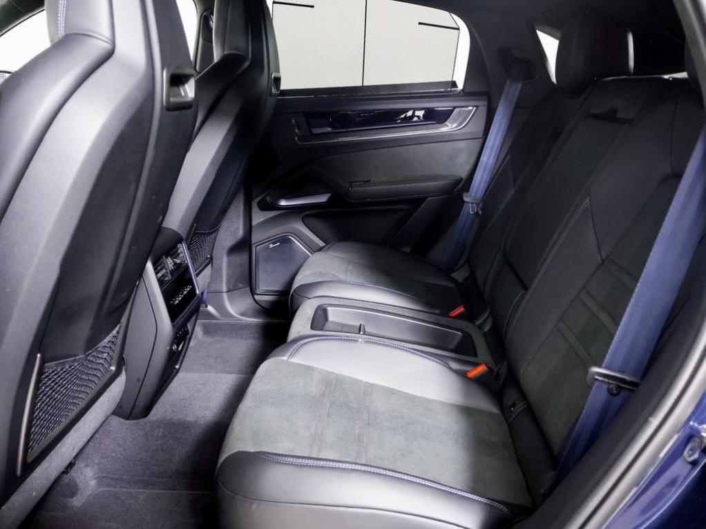 new 2025 Porsche Cayenne car, priced at $234,905