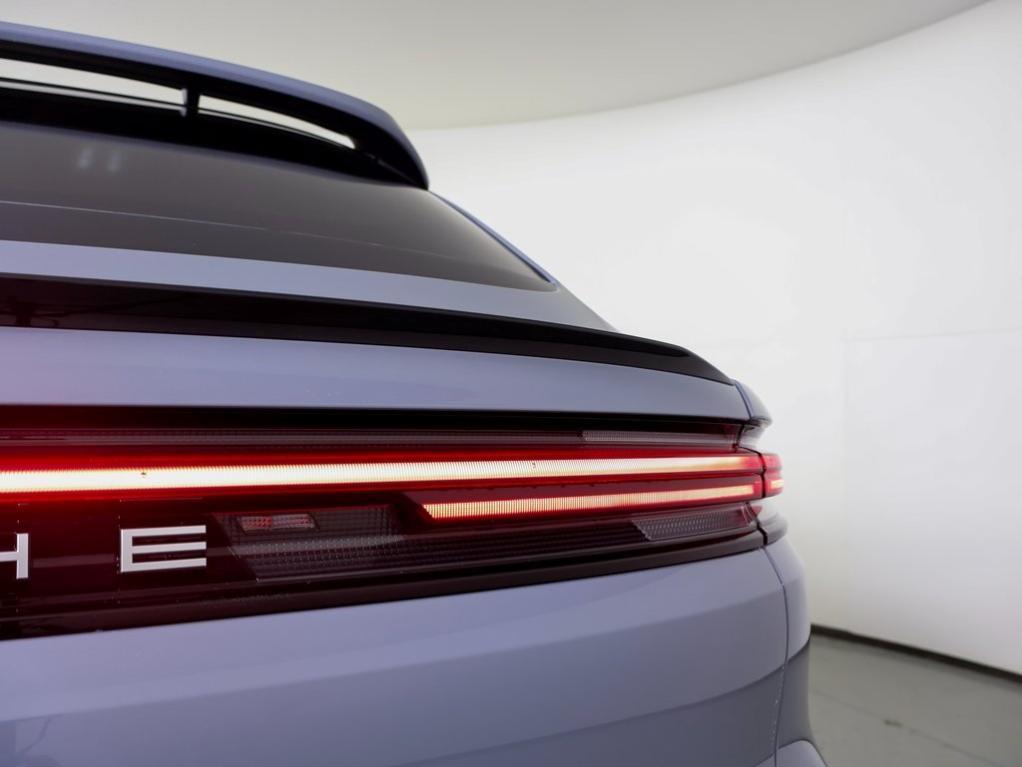 new 2025 Porsche Cayenne car, priced at $99,585