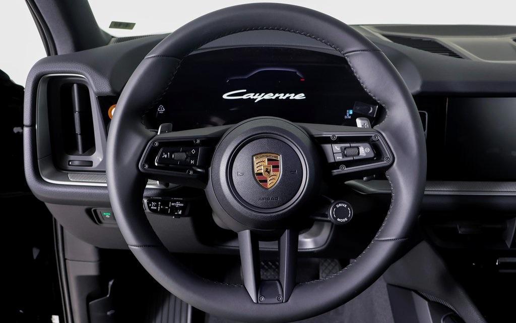 used 2025 Porsche Cayenne car, priced at $83,900