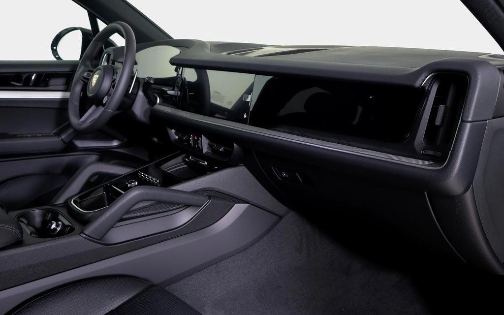 used 2025 Porsche Cayenne car, priced at $83,900