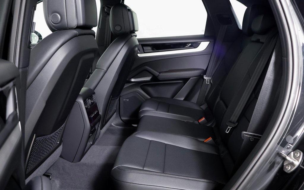 used 2025 Porsche Cayenne car, priced at $83,900