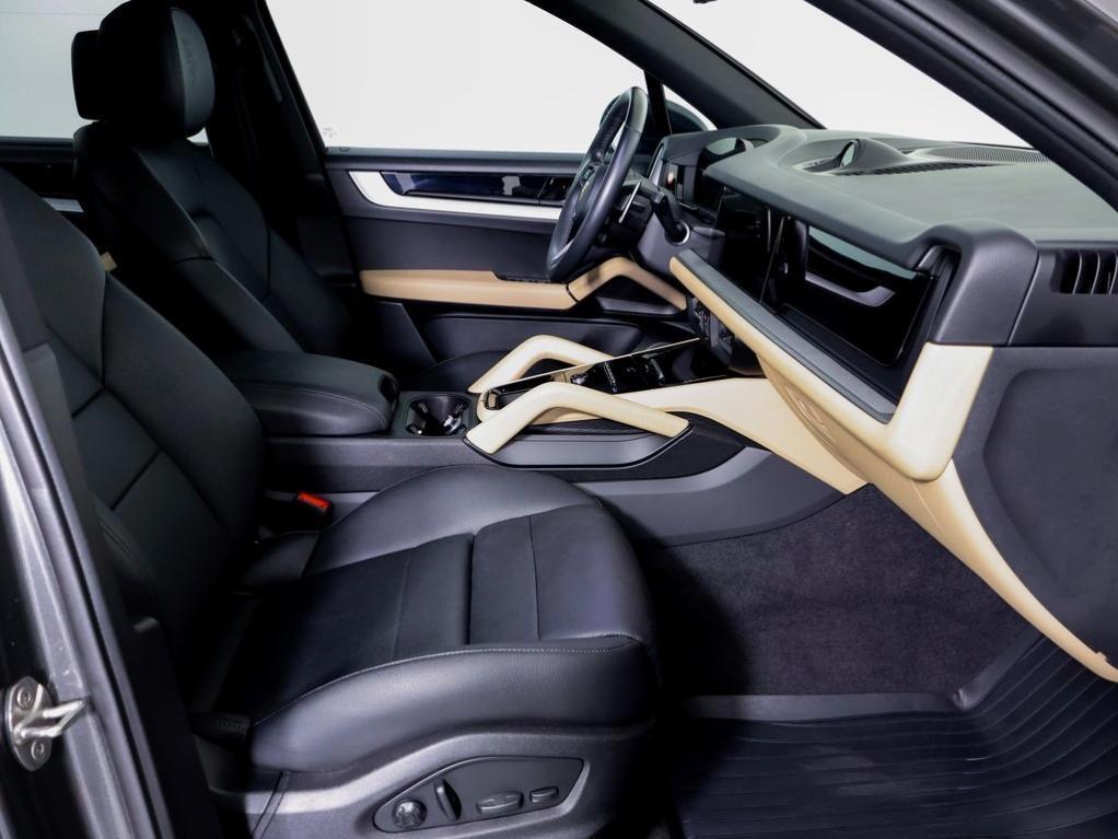 used 2024 Porsche Cayenne car, priced at $85,900