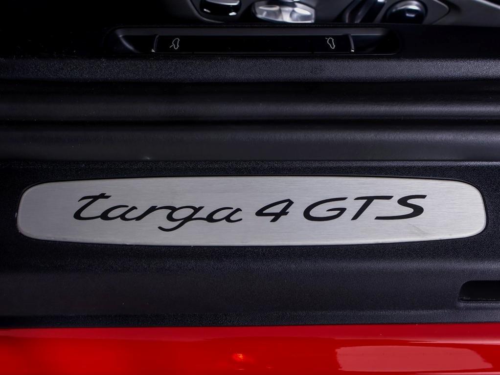 used 2019 Porsche 911 car, priced at $163,900