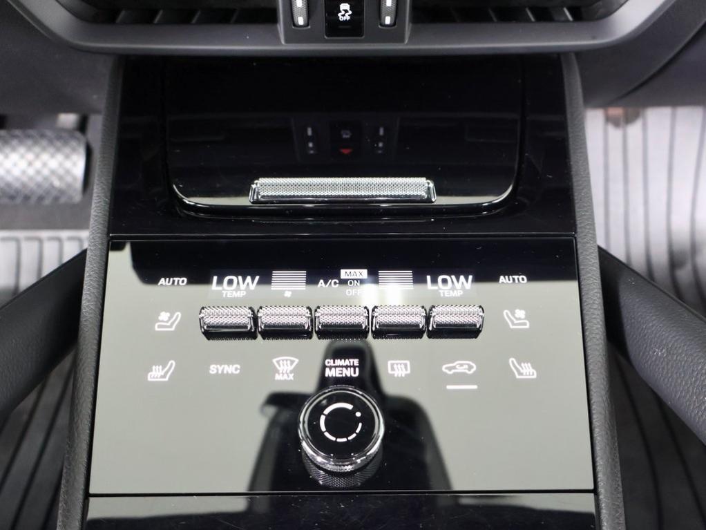 used 2024 Porsche Cayenne car, priced at $81,500