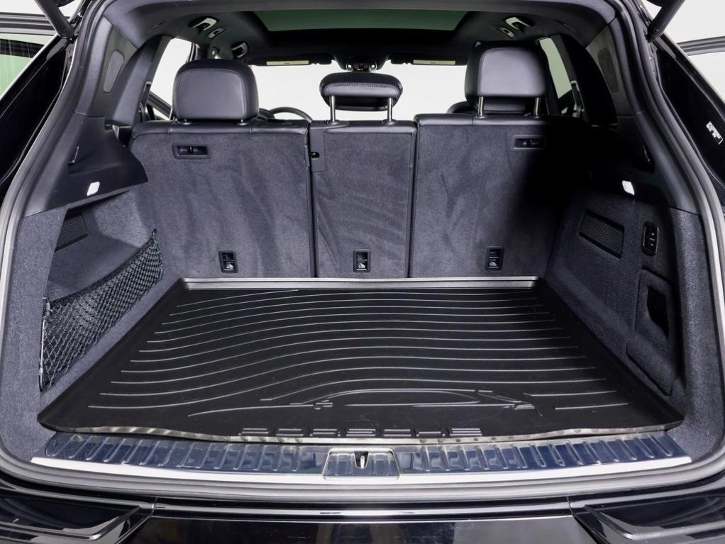 used 2024 Porsche Cayenne car, priced at $81,500