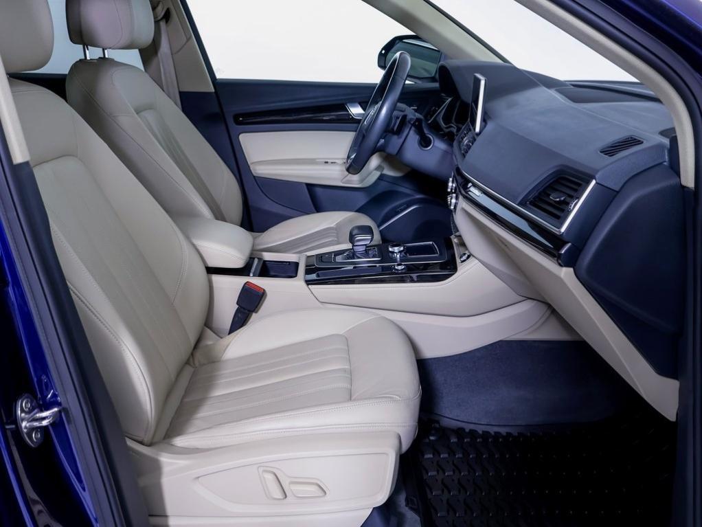 used 2020 Audi Q5 car, priced at $24,900