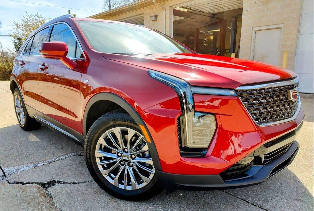 used 2024 Cadillac XT4 car, priced at $38,499