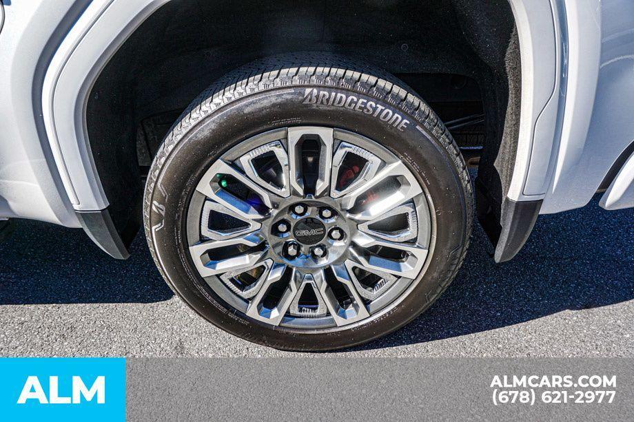 used 2024 GMC Sierra 1500 car, priced at $58,420