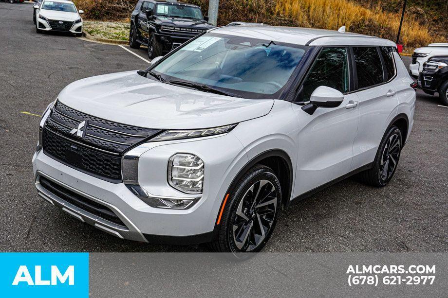 used 2023 Mitsubishi Outlander car, priced at $22,920