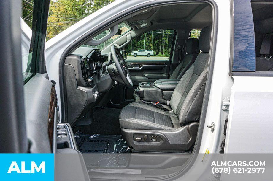 used 2024 GMC Sierra 1500 car, priced at $40,420
