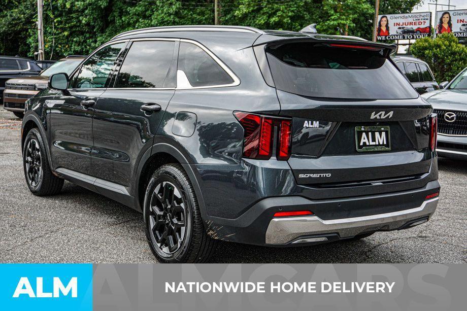 used 2024 Kia Sorento car, priced at $28,420