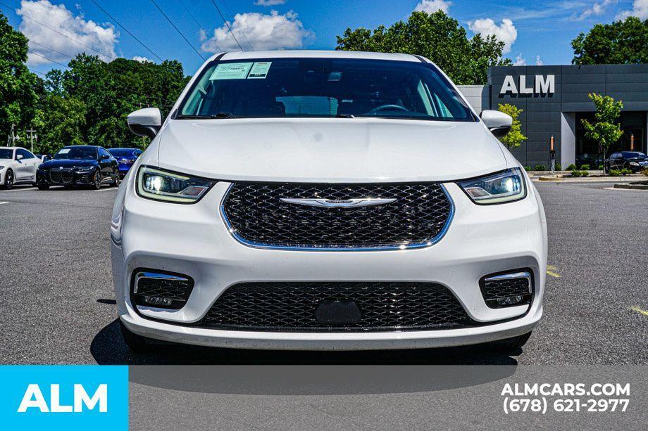 used 2023 Chrysler Pacifica car, priced at $20,220