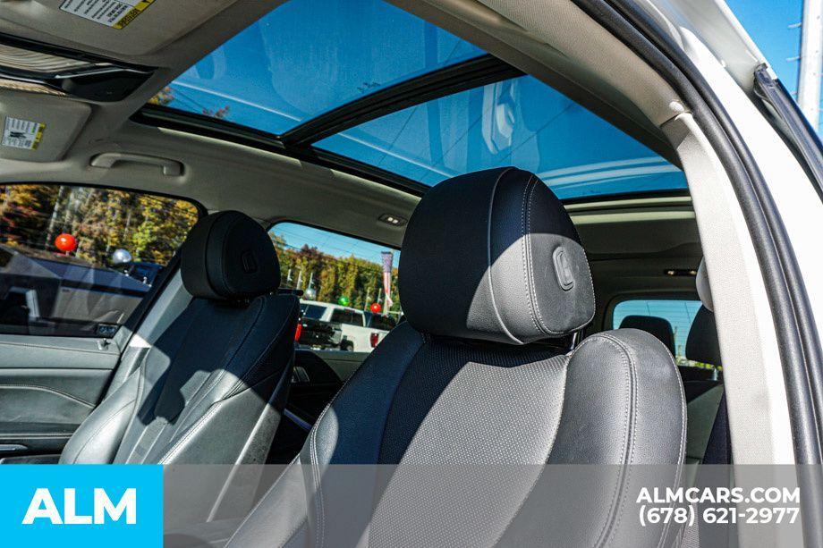used 2022 BMW X7 car, priced at $47,420