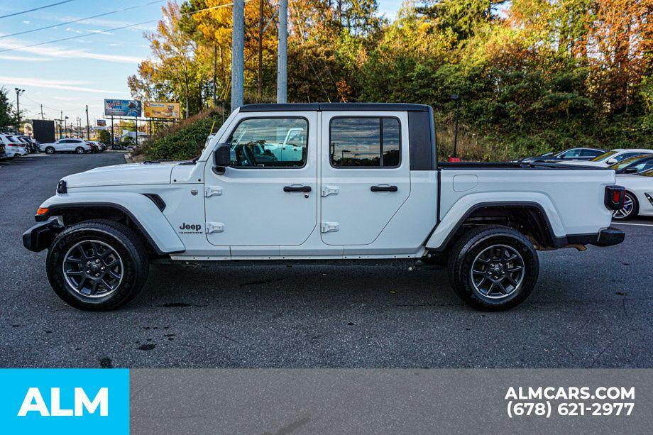 used 2023 Jeep Gladiator car, priced at $32,420