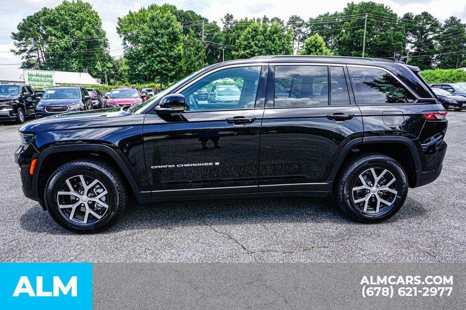 used 2024 Jeep Grand Cherokee car, priced at $36,920