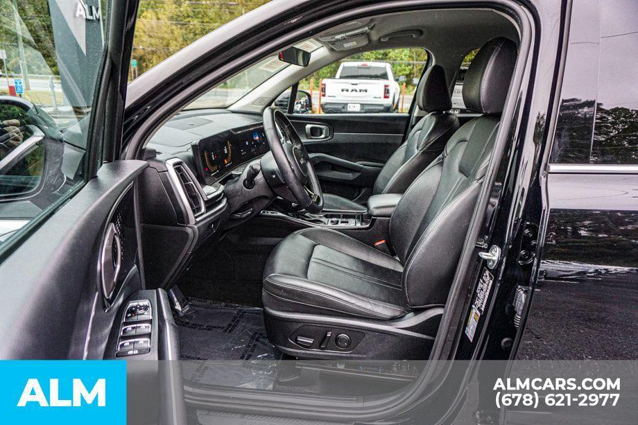 used 2024 Kia Sorento car, priced at $25,920