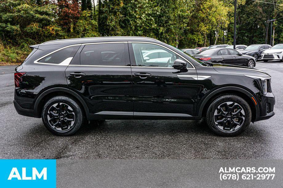 used 2024 Kia Sorento car, priced at $25,920