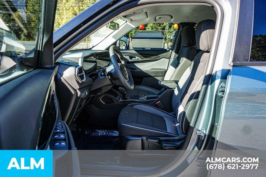 used 2025 Chevrolet TrailBlazer car, priced at $22,920