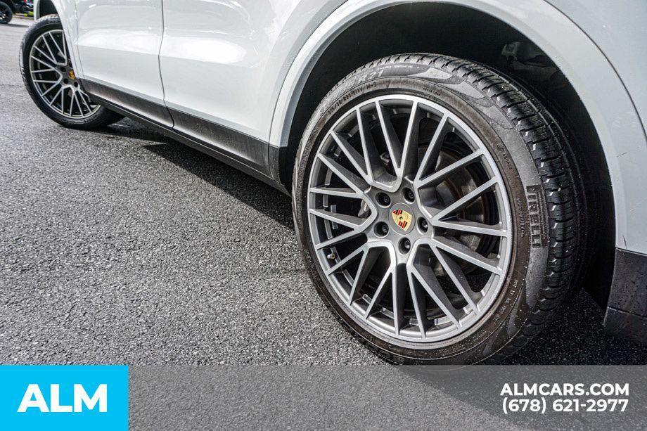used 2022 Porsche Cayenne car, priced at $52,960