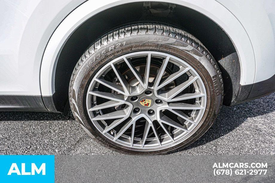 used 2022 Porsche Cayenne car, priced at $52,960