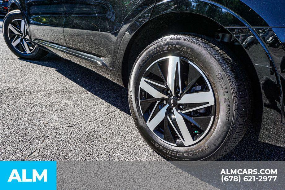 used 2023 Kia Sorento car, priced at $25,460