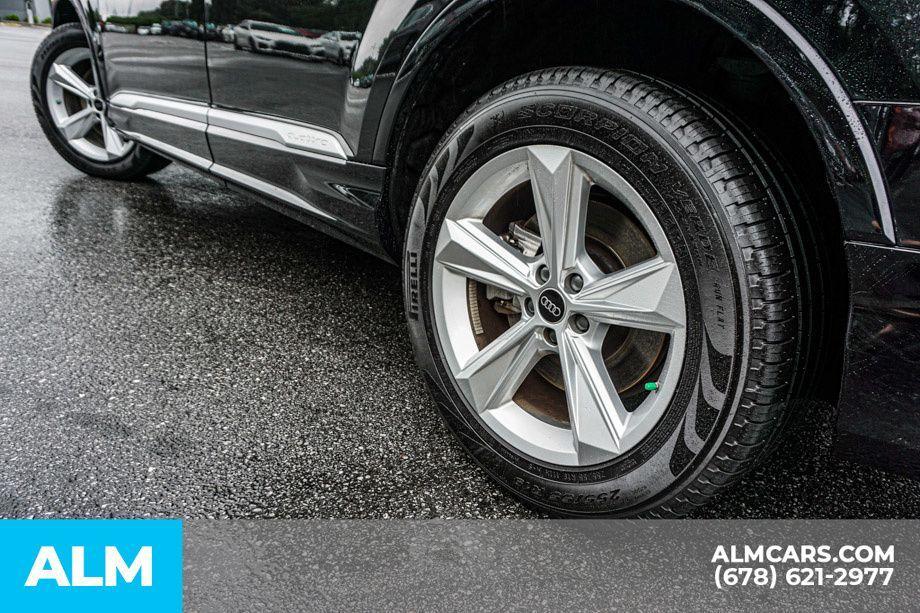 used 2024 Audi Q7 car, priced at $38,820