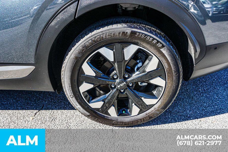 used 2024 Kia Sportage Plug-In Hybrid car, priced at $33,460