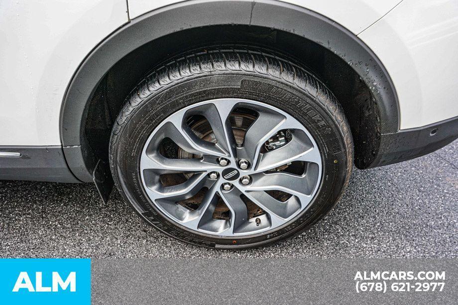 used 2022 Lincoln Nautilus car, priced at $32,920
