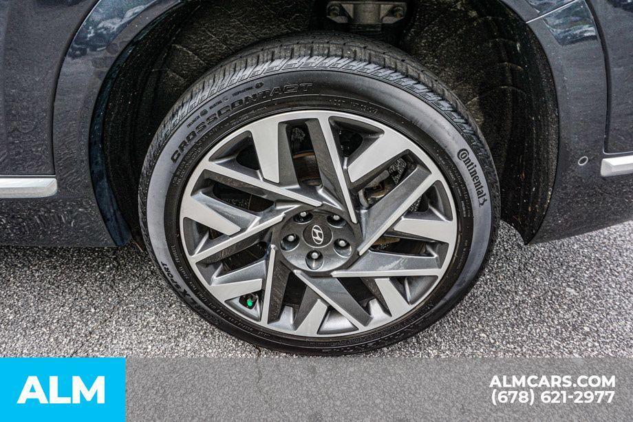 used 2023 Hyundai Santa Fe car, priced at $28,420