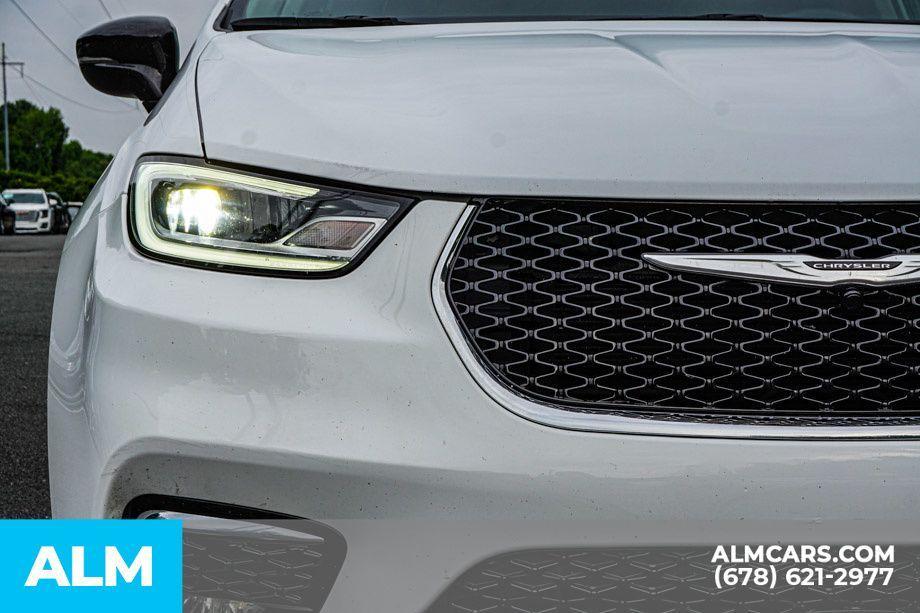 used 2024 Chrysler Pacifica car, priced at $29,920