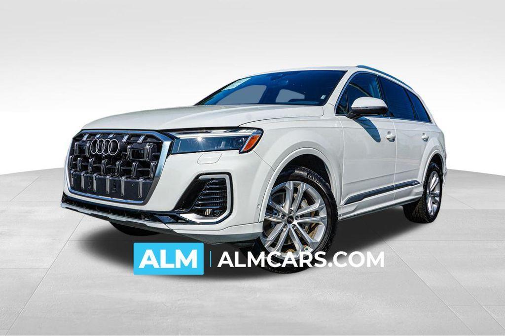 used 2025 Audi Q7 car, priced at $58,420