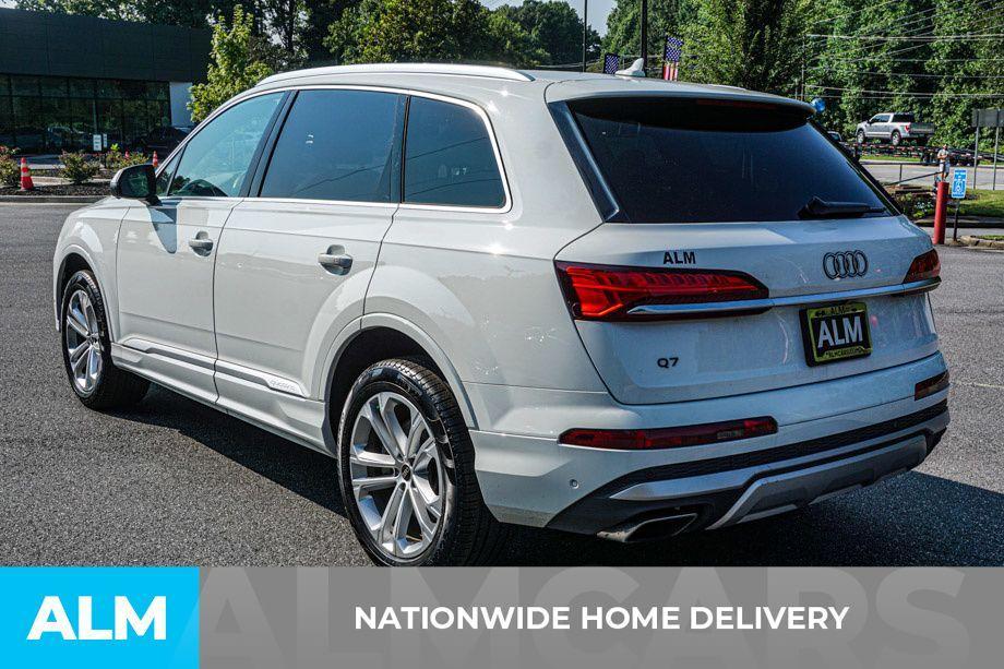 used 2025 Audi Q7 car, priced at $58,420