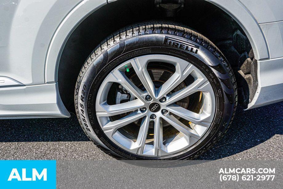 used 2025 Audi Q7 car, priced at $58,420