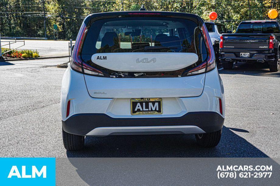 used 2024 Kia Soul car, priced at $16,620