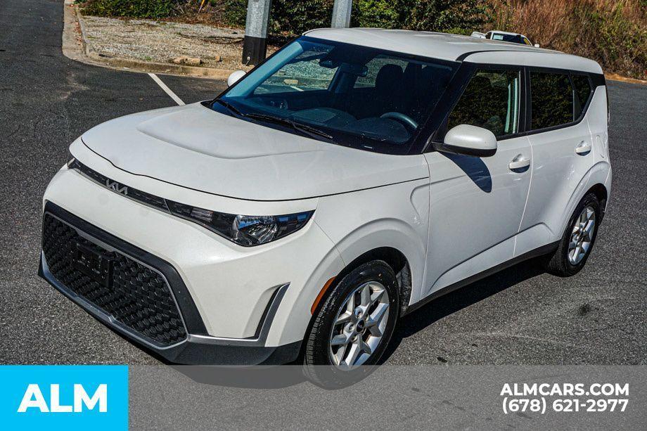 used 2024 Kia Soul car, priced at $16,620