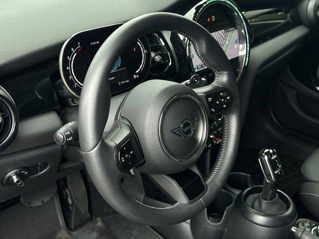 used 2024 MINI Hardtop car, priced at $25,500