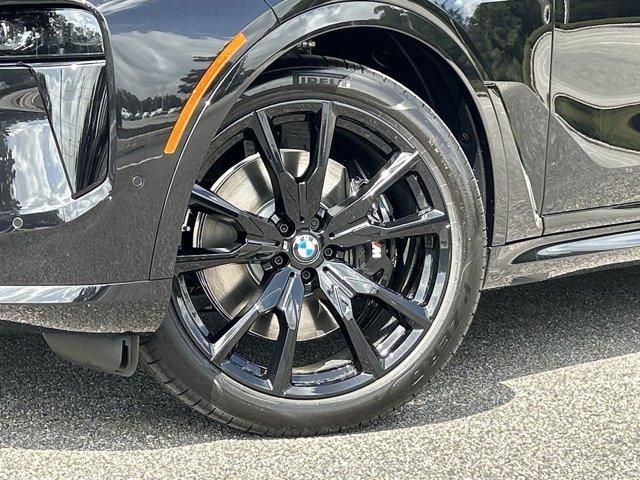 new 2026 BMW X7 car, priced at $103,260