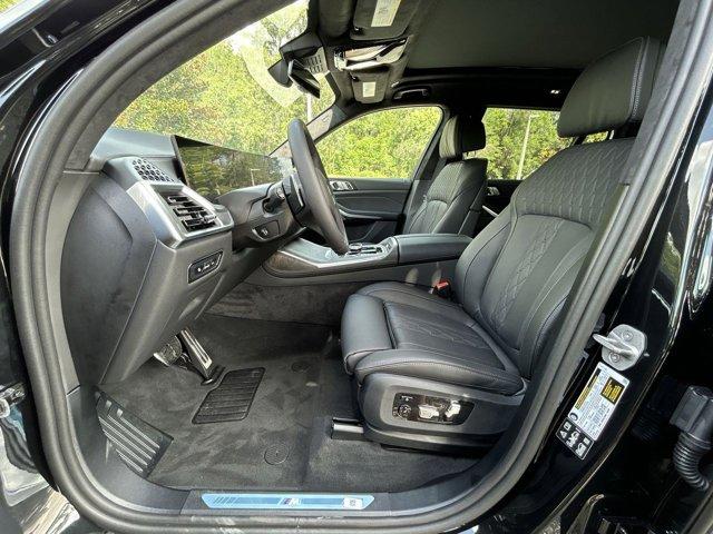 new 2026 BMW X7 car, priced at $103,260