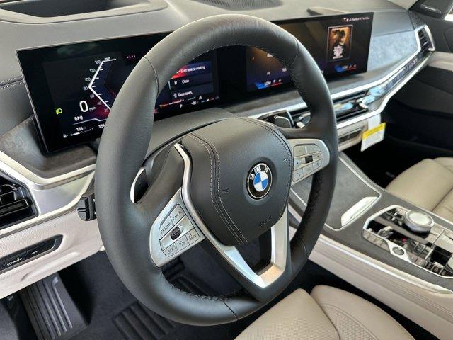 new 2025 BMW X7 car, priced at $95,050