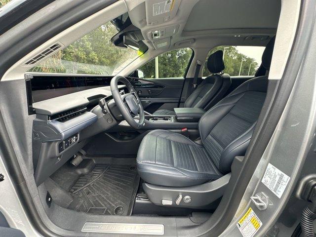 used 2024 Lincoln Nautilus car, priced at $53,000