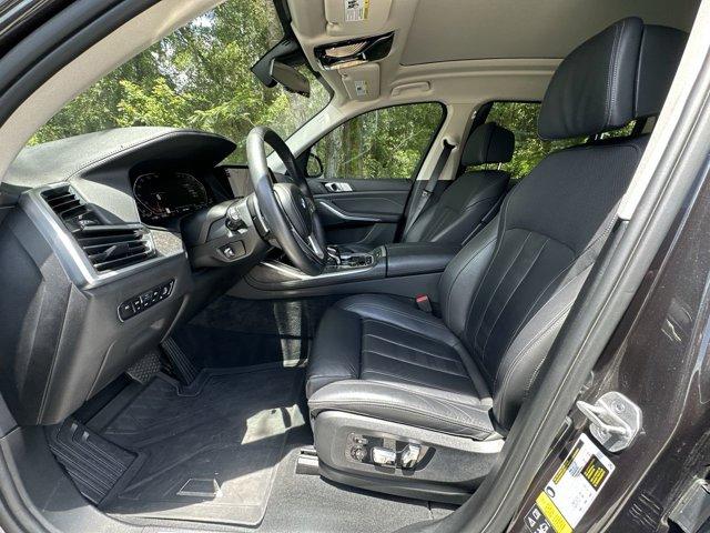 used 2022 BMW X7 car