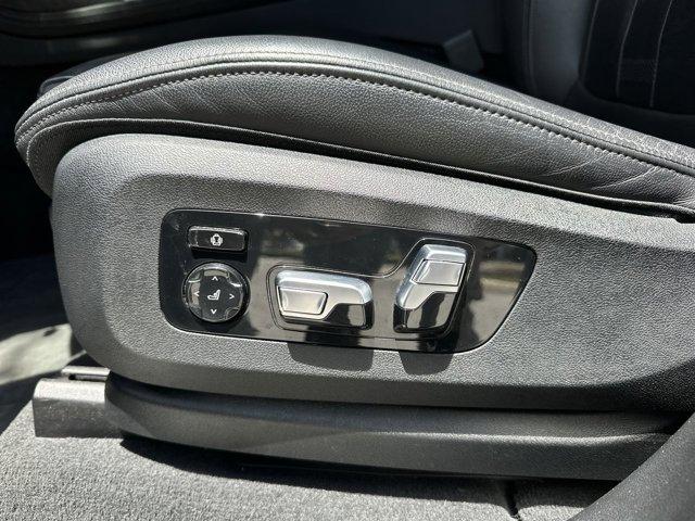 used 2022 BMW X7 car