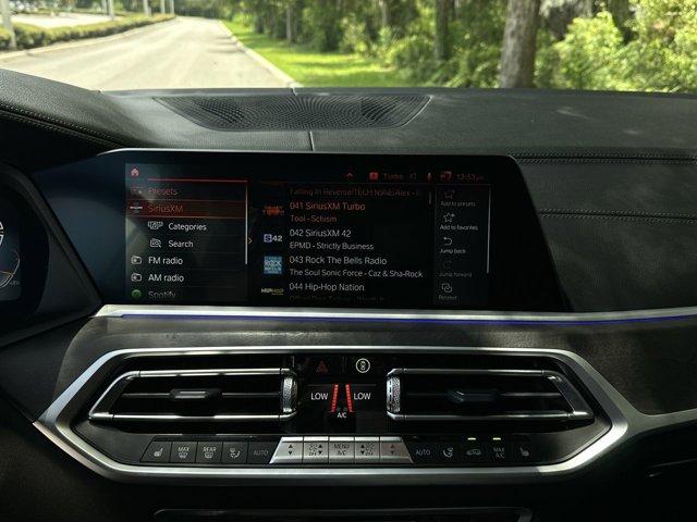 used 2022 BMW X7 car