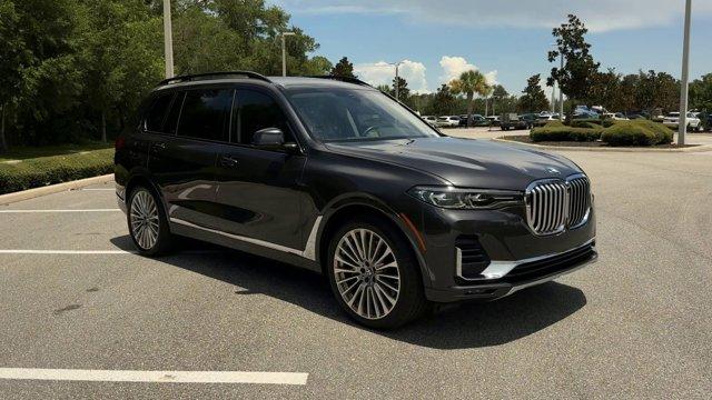 used 2022 BMW X7 car