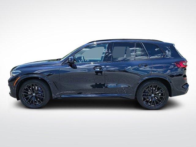 new 2022 BMW X5 car